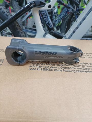 Used Vision TRIMAX CARBONO 2023 bike — image 7 of 10
