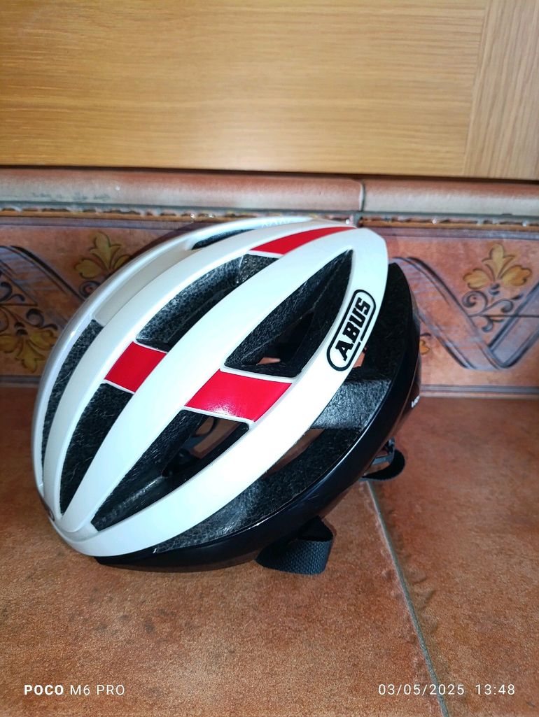 Używany Abus Viantor 2018 bike — zdjęcie 4 z 4