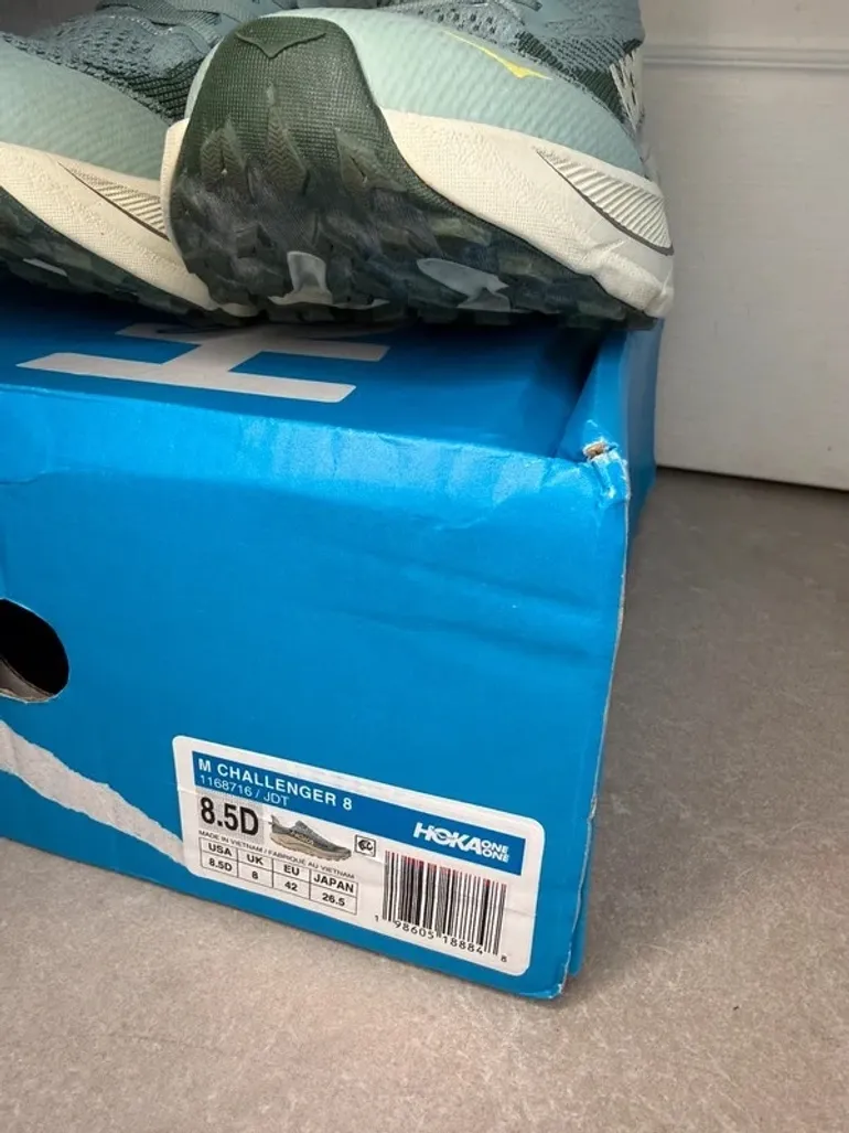 Used Hoka Challenger 8 – € 75 | buycycle