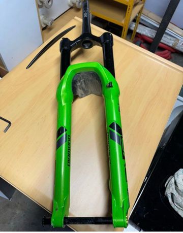 Gebrauchtes Dvo Diamond d1 boost 29 2022 bike — Bild 2 von 3