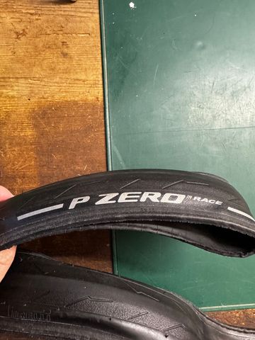 Brugt Pirelli P Zero 2020 Tyres & Tubes