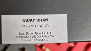 Tweedehands Schwalbe tacky chan 2024 bike — afbeelding 3 van 3