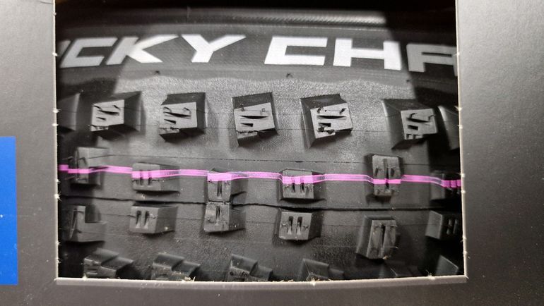 Tweedehands Schwalbe tacky chan 2024 bike — afbeelding 2 van 3
