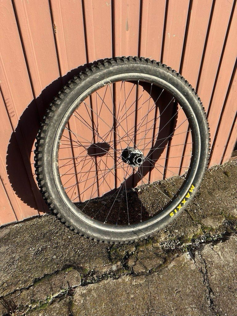 Used E*Thirteen race carbone 2022 bike — image 2 of 2