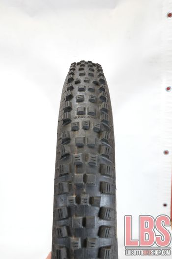 Used Schwalbe Copertone MTB enduro  Magic Mary 27.5x2.40 EVO SnakeSkin Super Trail Addix Soft Tubeless Ready Nero. 2023 bike
