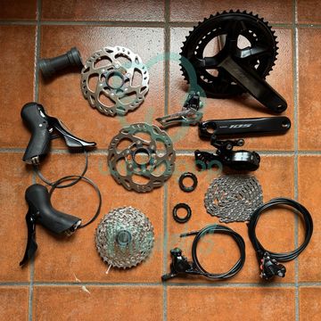 Brugt Shimano Grupo Shimano 105 2x12 - 170 mm | NUEVO 2024 Groupset