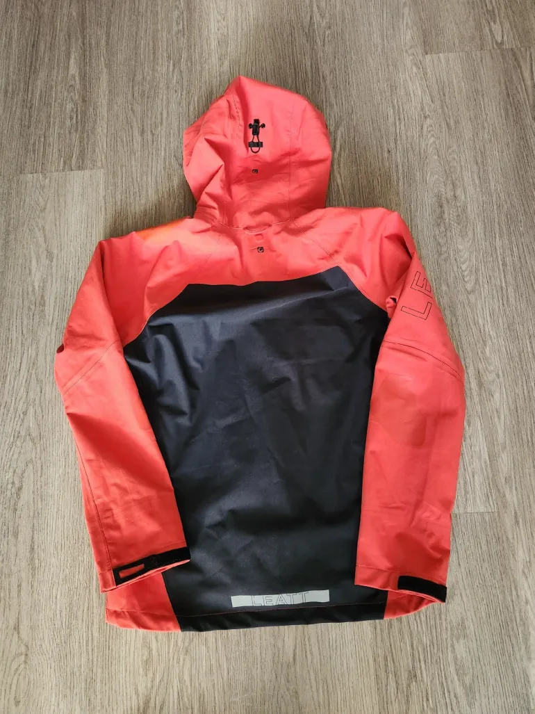 Leatt Protection Used LEATT MTB 5.0 Jacket – € 120 | buycycle