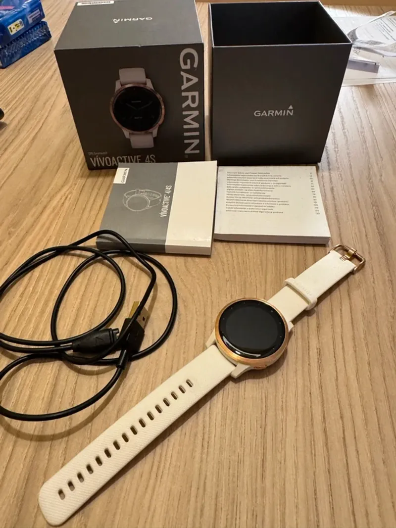 Tweedehands Garmin Vivoactive 4S 2025 Electronics