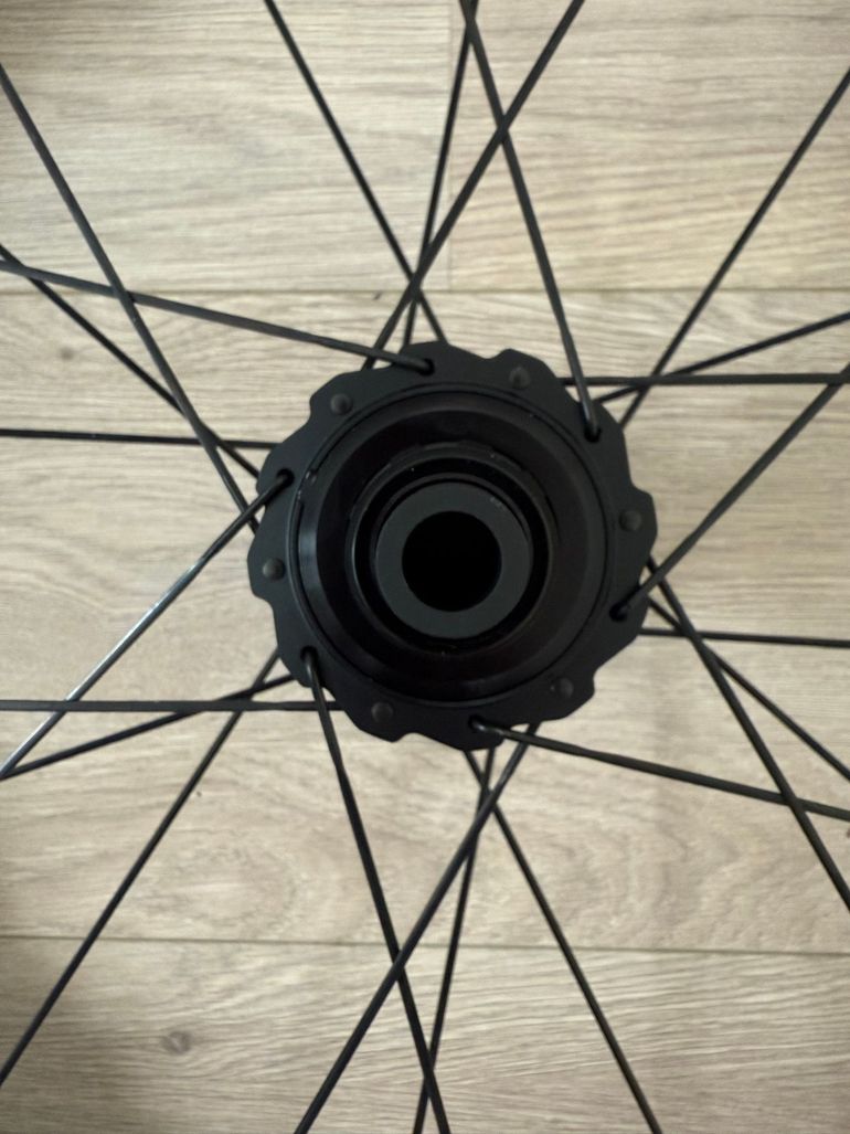 Brugt Zipp 858NSW 2017 bike — billede 6 af 7