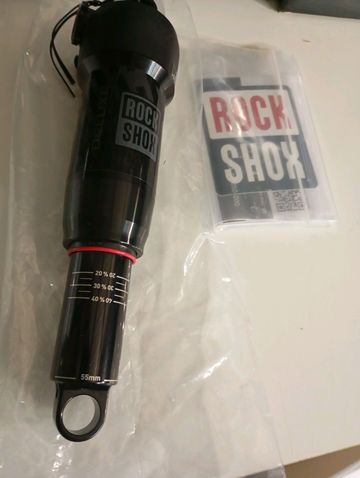 Brugt RockShox Deluxe select r 2022 Rear Suspension