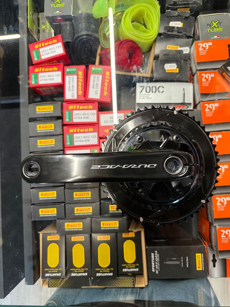 Used Shimano dura-ace 12 spid bike — image 3 of 4
