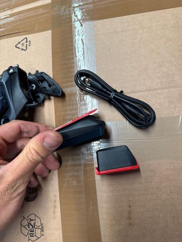 Sram force 12 V 2023 bike usato — immagine 5 di 5
