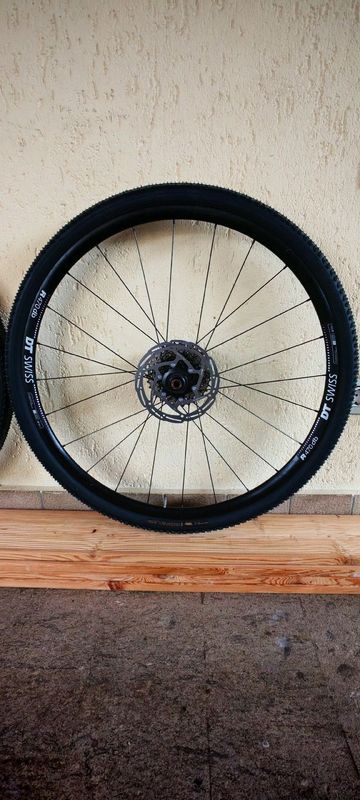 Brugt Dt Swiss dt 470 disco 2019 bike — billede 4 af 6