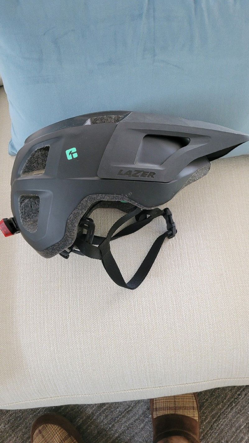 Used Lazer Lupo Kineticore 2023 Cycling Accessories