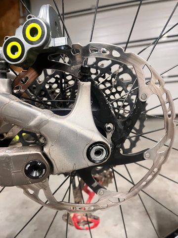 Brugt Shimano xt 4 pistons 2024 bike — billede 5 af 7