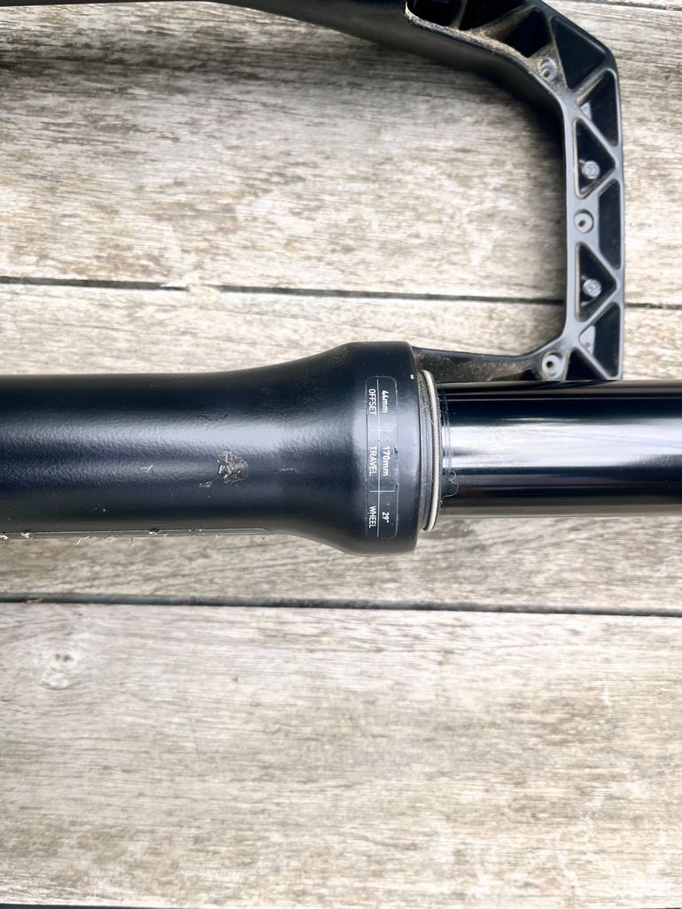Used RockShox domain 2024 bike — image 5 of 5