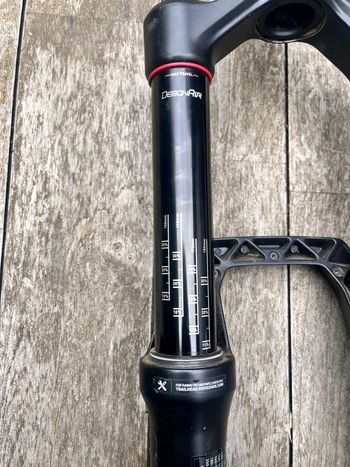 Used RockShox domain 2024 bike — image 4 of 5