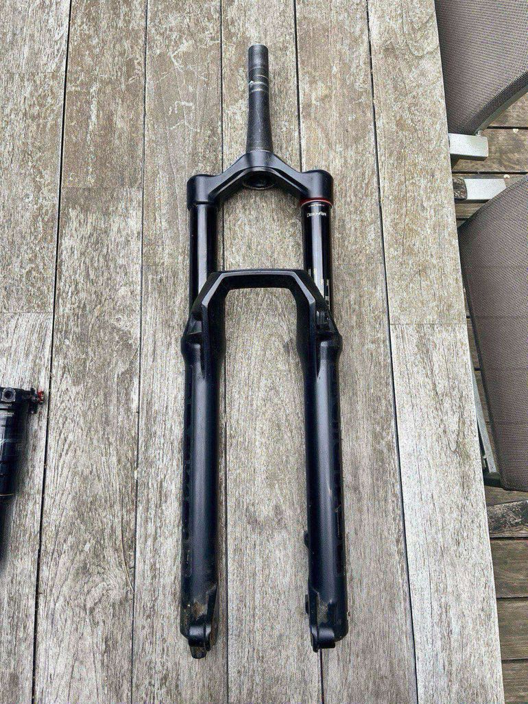 m*i様 rockshox domain RockShox DOMAIN RC 27.5