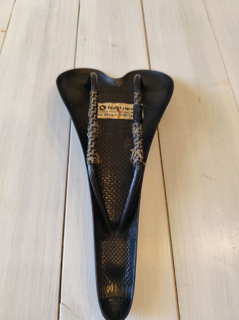 Ax-Lightness Endurance 2025