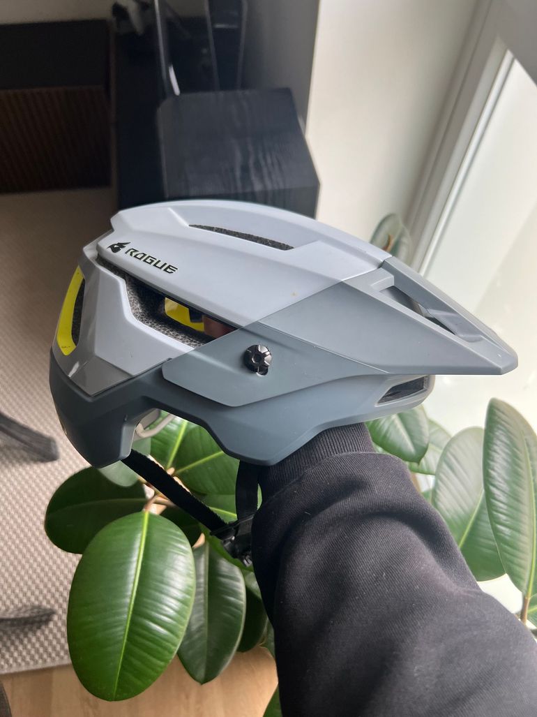 Gebrauchtes rogue MIPS bike — Bild 2 von 6
