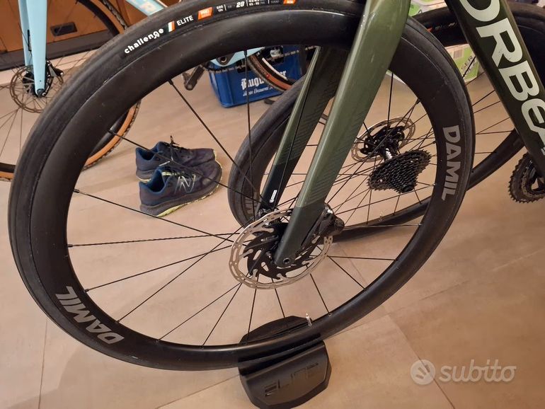 Used damil DR21 carbon tubolar 2022 bike — image 3 of 5