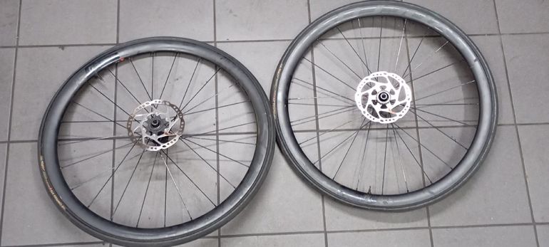 Used Syncros Capital 1.0 35 2022 bike — image 2 of 3