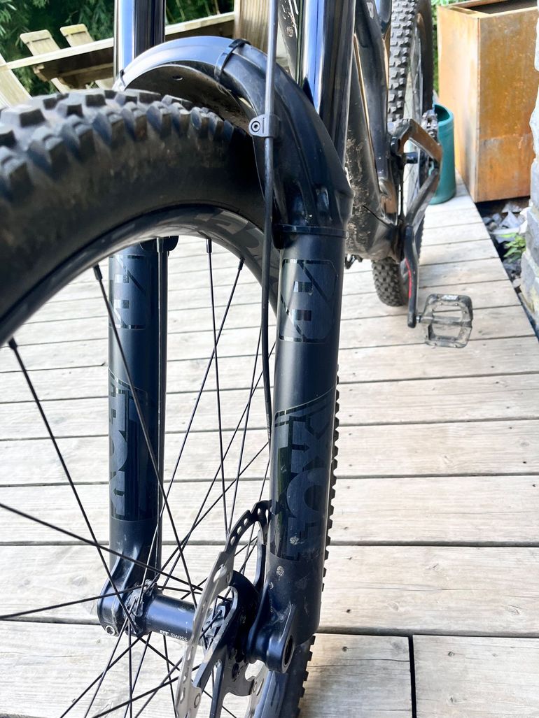 Brugt Fox élite grip x2 2025 bike — billede 5 af 6