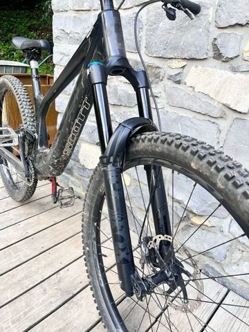 Used Fox élite grip x2 2025 bike — image 4 of 6