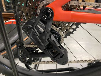 Used Sram s1000 2024 bike — image 1 of 3