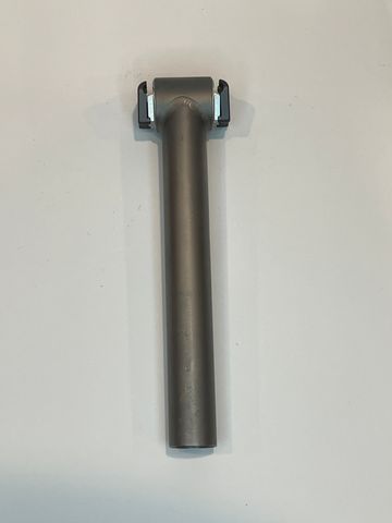 Used Moots Cinch Ti Seatpost Saddles & Seatposts