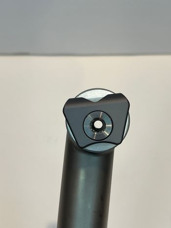 Used Moots Cinch Ti Seatpost bike — image 4 of 7