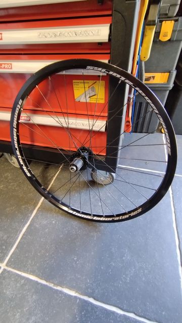 Tweedehands Atomic laboratories Sram 12mm Wheels