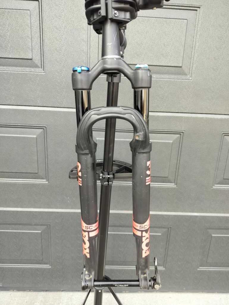 Used Fox 7002297-0045-t 2019 bike — image 4 of 4