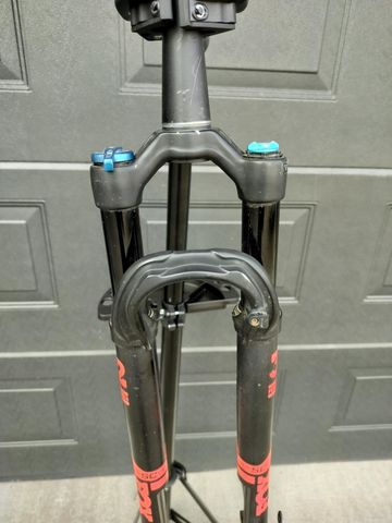 Brugt Fox 7002297-0045-t 2019 Fork