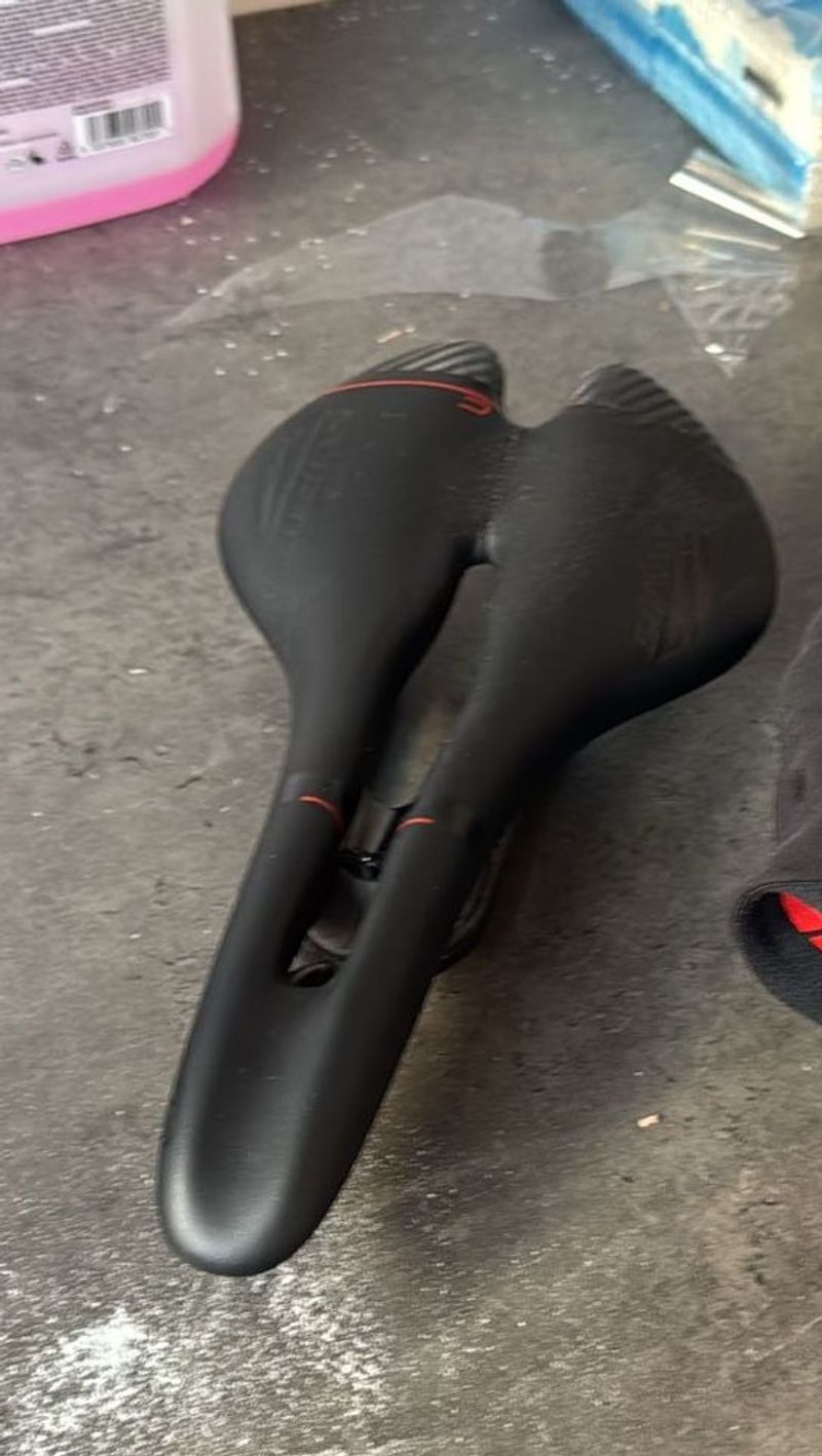 Brugt Sella Italia San Marco - Aspide Carbon FX 2024 Saddles & Seatposts