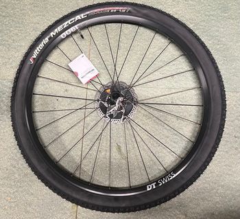 Used Dt Swiss X1900 bike — image 1 of 3