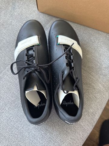 Rapha Classic Shoes 2023 Cycling Shoes usato