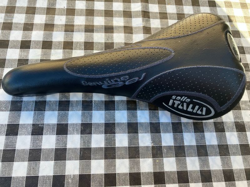 Used Selle Italia Flite Genuine Gel Saddles & Seatposts