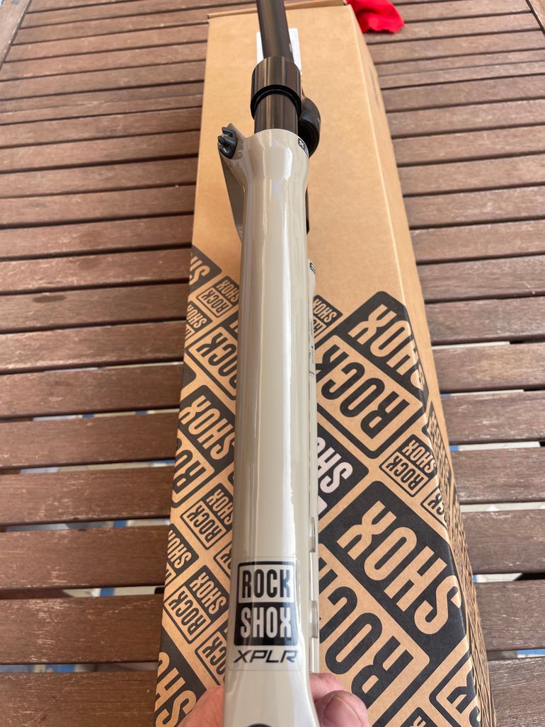 Used RockShox Rudy xplr ultimate 2024 bike — image 4 of 12