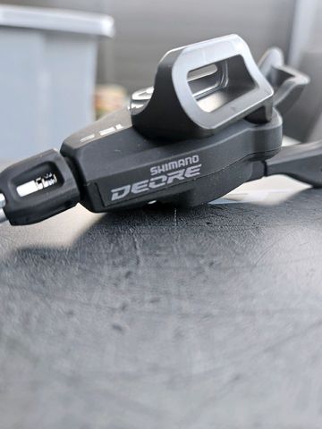 Shimano deore 12 speed 2024 Drivetrain & Pedals usato