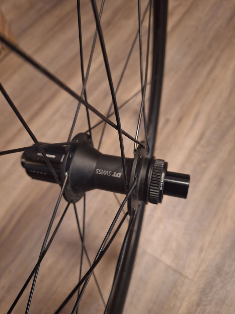 Used Dt Swiss Endurance LN SH11 2024 bike — image 5 of 8