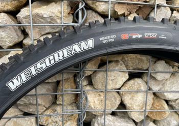 Maxxis wetscream DH casing 2025 bike usato — immagine 2 di 2