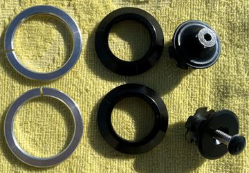 switch Tappi e ragnetto serie sterzo 1-1/8" (28, 6 mm) 2022 Cockpit usato