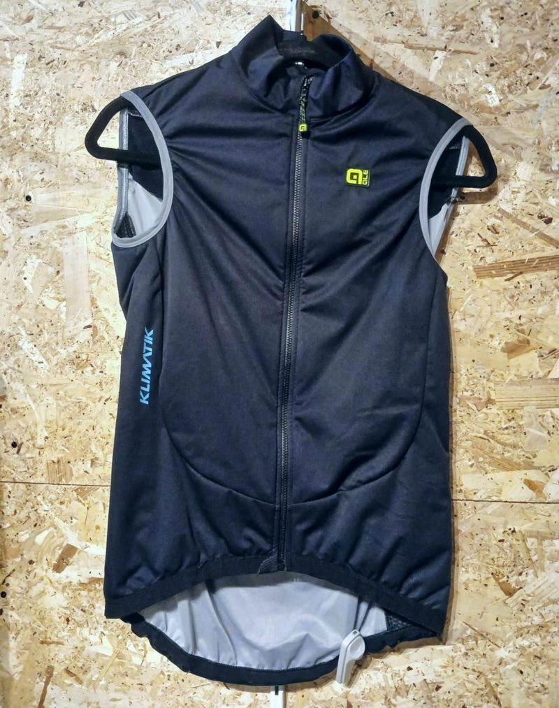 Ale cycling Vest bike usato — immagine 1 di 2