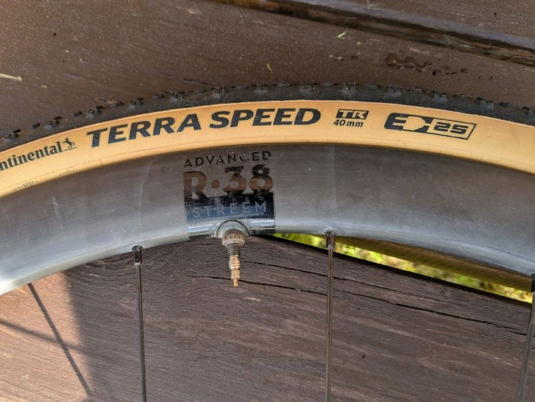 Brugt Newmen Advanced SL R.38 STREEM 2022 bike — billede 3 af 4