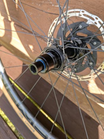 Brugt Newmen Advanced SL R.38 STREEM 2022 bike — billede 4 af 4