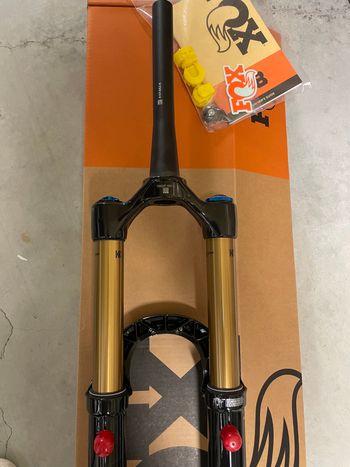 Used Fox 38 Factory Grip X2 180mm 2026 bike — image 5 of 6