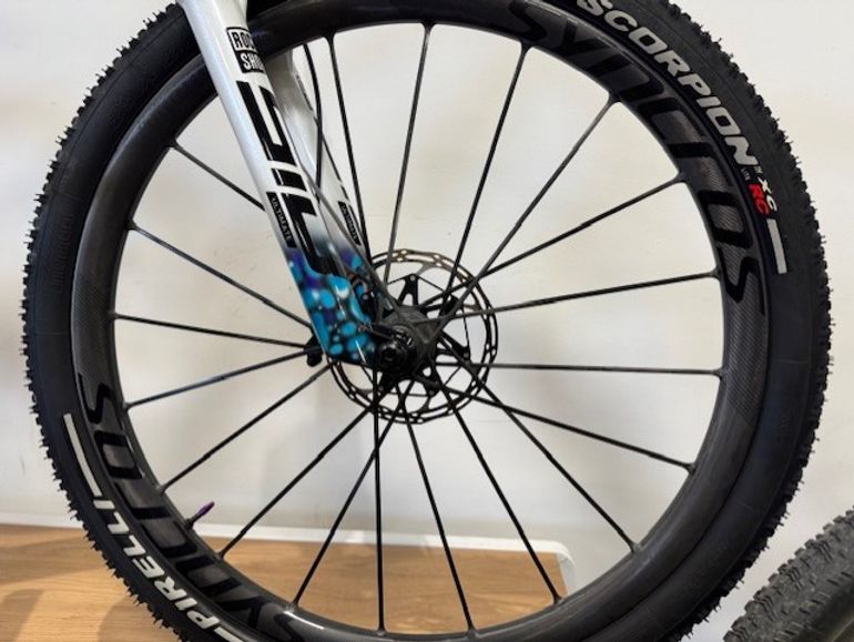 Used Syncros Silverton SL 30 mm bike — image 6 of 6