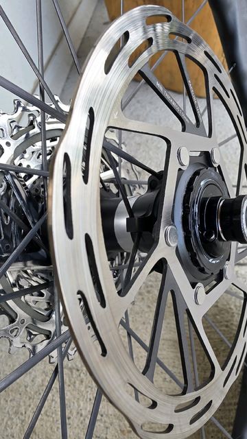 Used Fulcrum Sharq 42-47 2026 bike — image 16 of 18
