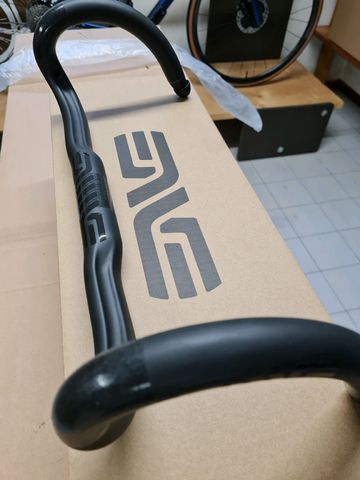 Brugt Enve Compact 2024 bike — billede 2 af 7